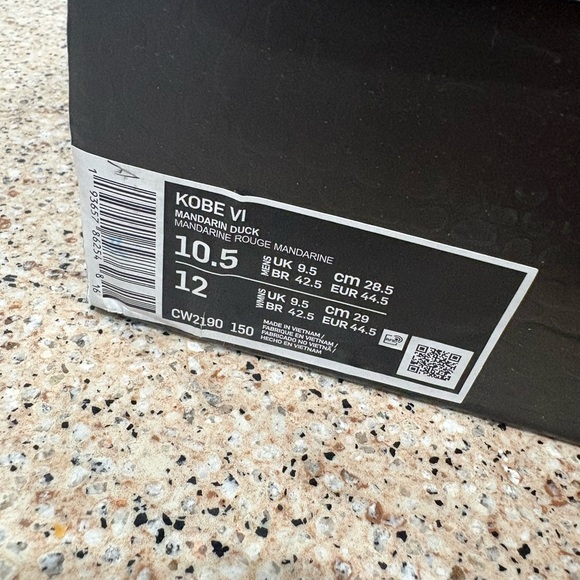 Nike Women's Pink and Lavender Athletic Shoes - Picture 5 of 6